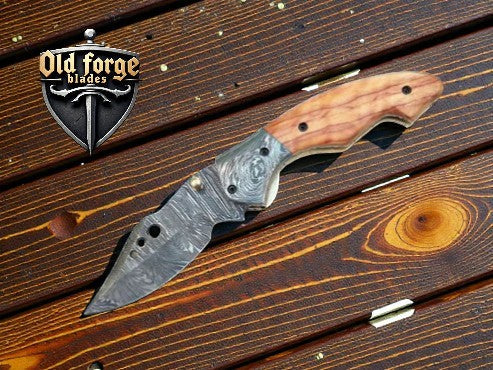 Handmade Damascus Folding Pocket Knife – Olive Wood Handle