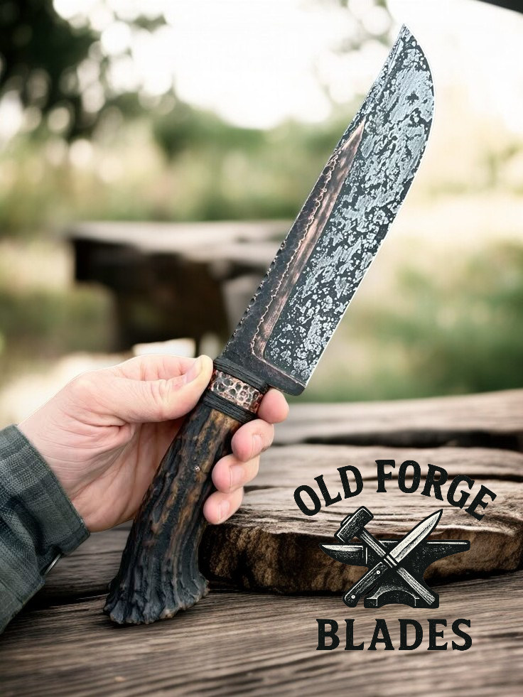 Custom Handmade Hammered Hunting Knife – Forged Damascus Blade with Leather Sheath