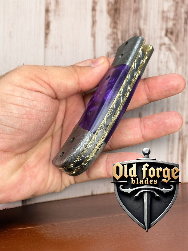 Damascus Pocket Premium Knife – Custom Handmade 3” Feather Pattern Folding Blade
